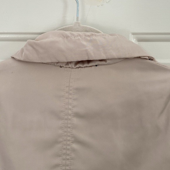 Neutral Utility Jacket. Size Medium - Picture 9 of 10